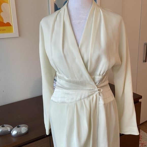 ST GILLIAN VINTAGE 60s White wrap dress - Picture 1 of 12